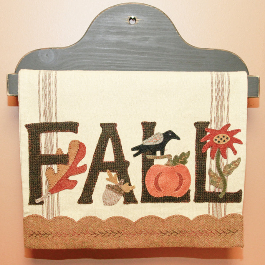Fall Table Runner – Buttermilk Basin