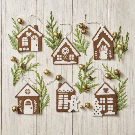 DIY Popsicle Stick Gingerbread House Ornaments - Studio DIY