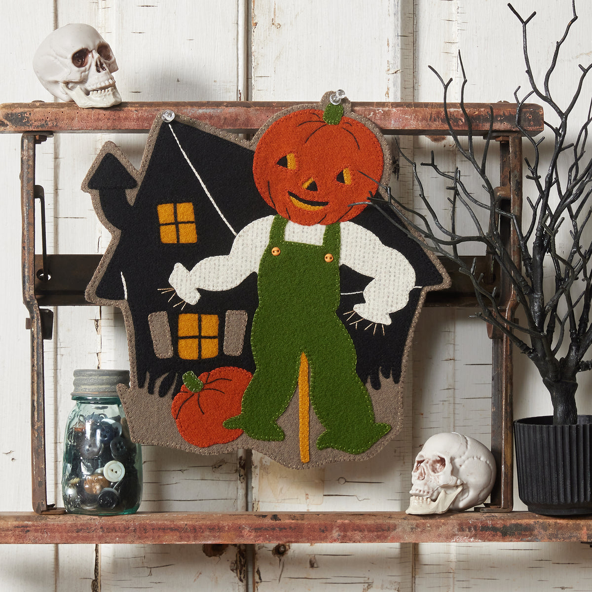 A Haunted Hello – Buttermilk Basin